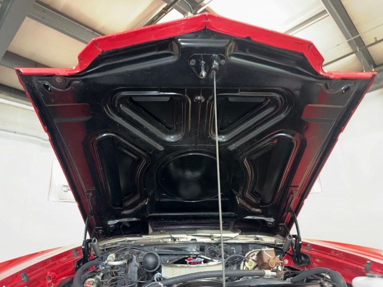 Chevrolet-El-camino-1970-Red-Black-34