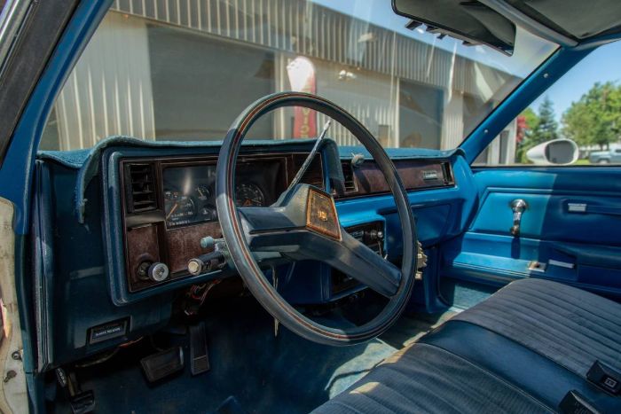 Chevrolet-El-camino-1985-White-1