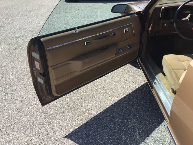Chevrolet-El-camino-1987-Two-Tone-GoldBrown-3