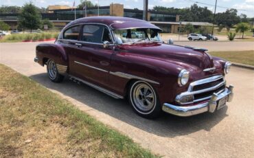 Chevrolet-Fleetline-1951-Red-Red-3