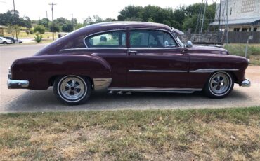 Chevrolet-Fleetline-1951-Red-Red-7