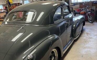 Chevrolet-Fleetmaster-1947-Gray-18