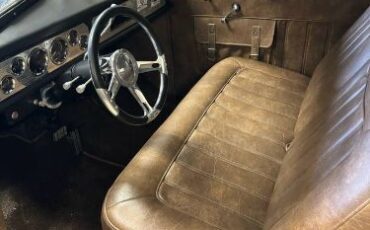 Chevrolet-Fleetmaster-1947-Gray-5