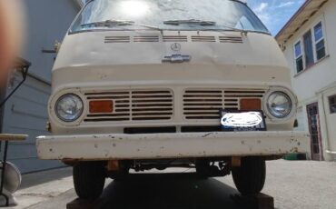 Chevrolet-G10-1968-White-13