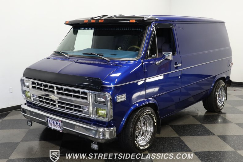 Chevrolet-G10-1984-Dark-Blue-Light-Blue-15