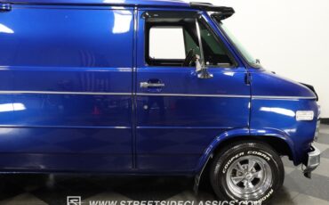 Chevrolet-G10-1984-Dark-Blue-Light-Blue-27