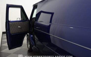 Chevrolet-G10-1984-Dark-Blue-Light-Blue-32