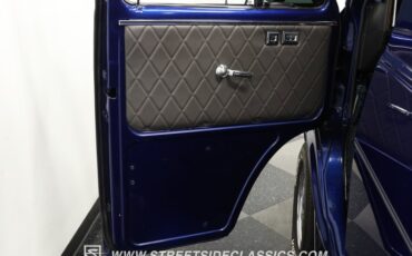 Chevrolet-G10-1984-Dark-Blue-Light-Blue-33