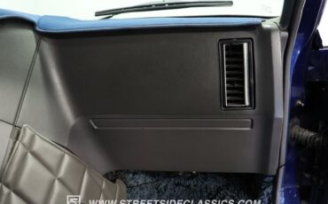 Chevrolet-G10-1984-Dark-Blue-Light-Blue-45