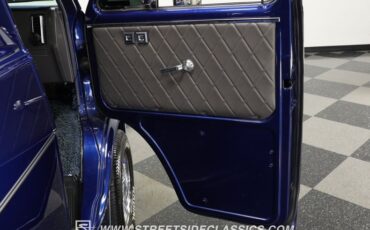 Chevrolet-G10-1984-Dark-Blue-Light-Blue-46