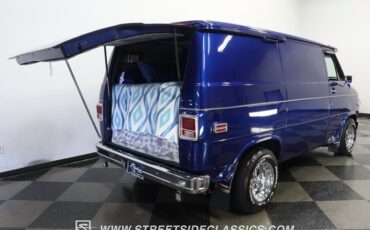 Chevrolet-G10-1984-Dark-Blue-Light-Blue-48