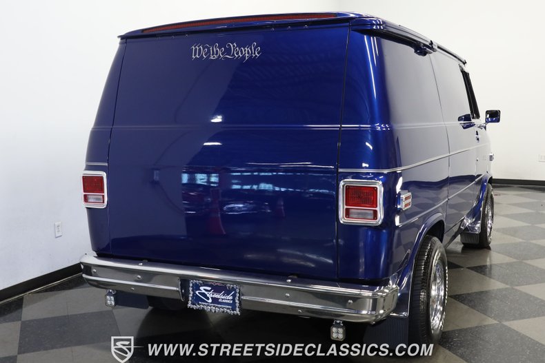 Chevrolet-G10-1984-Dark-Blue-Light-Blue-8