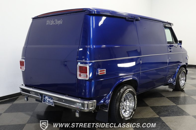 Chevrolet-G10-1984-Dark-Blue-Light-Blue-9