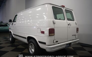 Chevrolet-G10-1995-Van-12