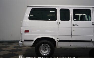 Chevrolet-G10-1995-Van-33