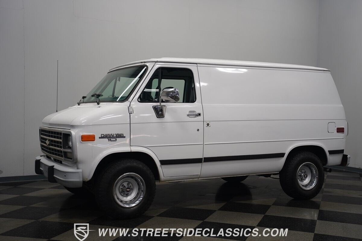 Chevrolet-G10-1995-Van-8