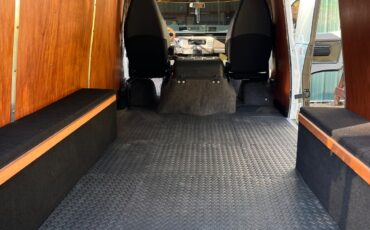 Chevrolet-G20-Van-1967-Van-Camper-12