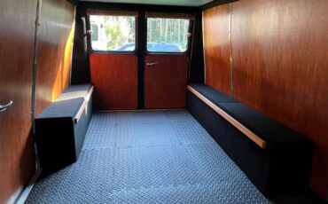 Chevrolet-G20-Van-1967-Van-Camper-14