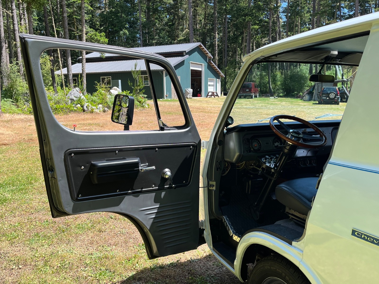 Chevrolet-G20-Van-1967-Van-Camper-23