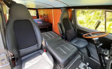 Chevrolet-G20-Van-1967-Van-Camper-8