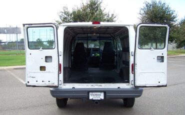 Chevrolet-G20-Van-1995-MinivanVan-20