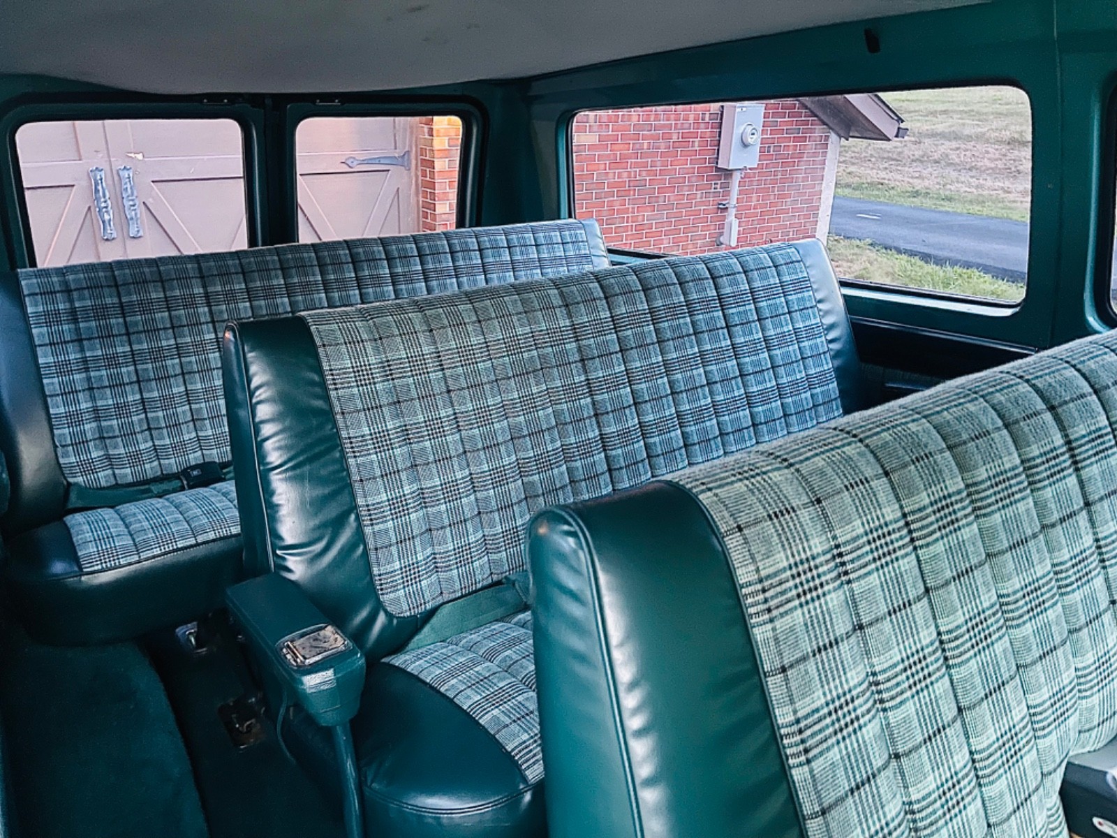 Chevrolet-G30-Van-1979-Standard-Passenger-Van-14