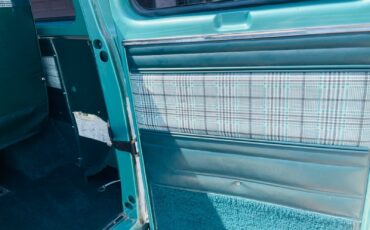 Chevrolet-G30-Van-1979-Standard-Passenger-Van-19