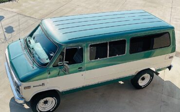 Chevrolet-G30-Van-1979-Standard-Passenger-Van-4