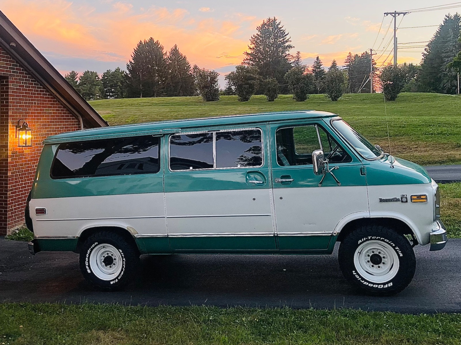 Chevrolet-G30-Van-1979-Standard-Passenger-Van-7