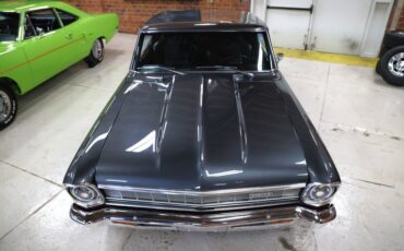 Chevrolet-Ii-1966-Marlboro-Maroon-Black-10