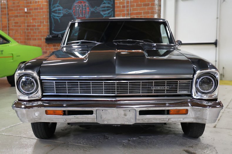 Chevrolet-Ii-1966-Marlboro-Maroon-Black-12