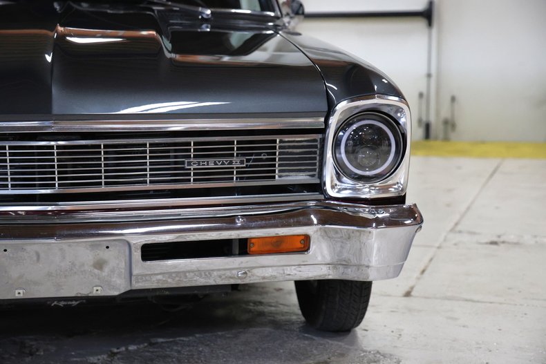 Chevrolet-Ii-1966-Marlboro-Maroon-Black-14