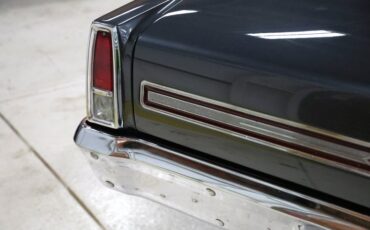 Chevrolet-Ii-1966-Marlboro-Maroon-Black-2