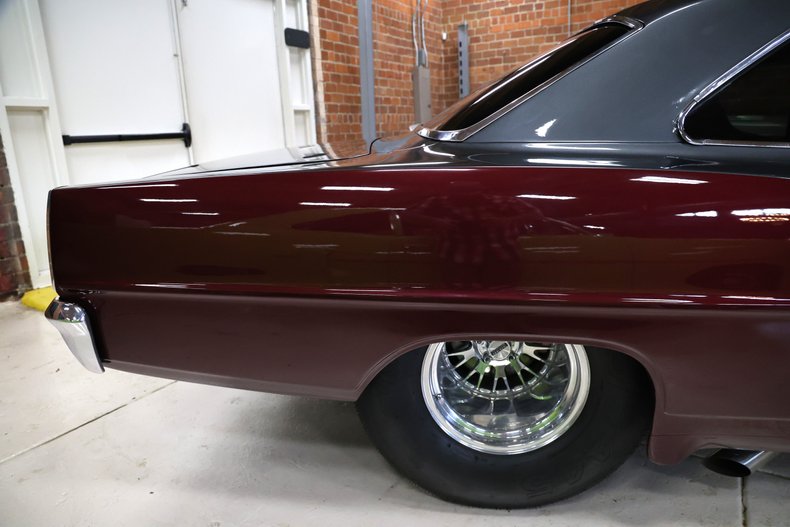 Chevrolet-Ii-1966-Marlboro-Maroon-Black-24
