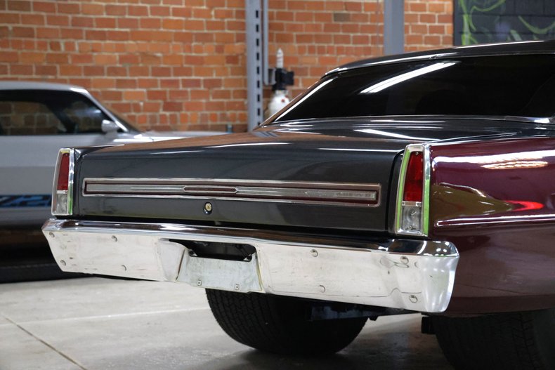 Chevrolet-Ii-1966-Marlboro-Maroon-Black-45
