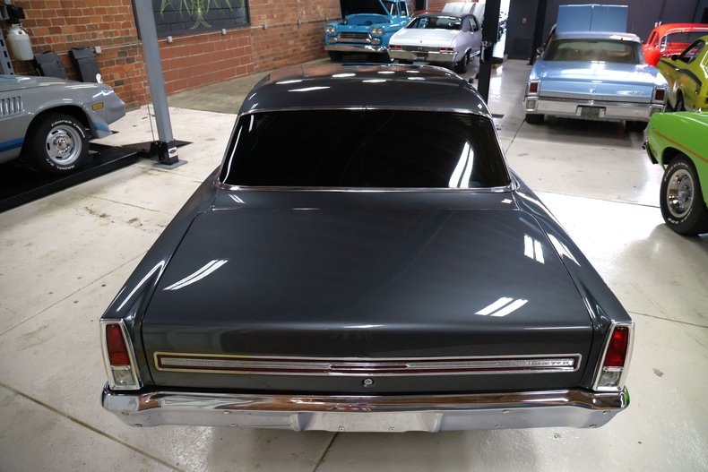 Chevrolet-Ii-1966-Marlboro-Maroon-Black-46