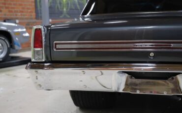 Chevrolet-Ii-1966-Marlboro-Maroon-Black-48