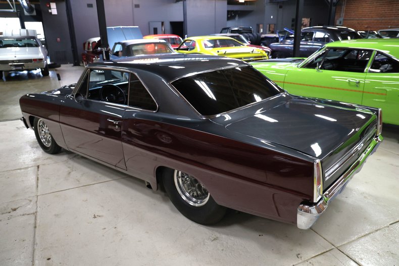 Chevrolet-Ii-1966-Marlboro-Maroon-Black-6