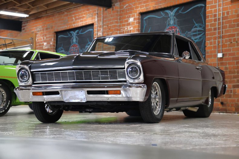 Chevrolet-Ii-1966-Marlboro-Maroon-Black-9