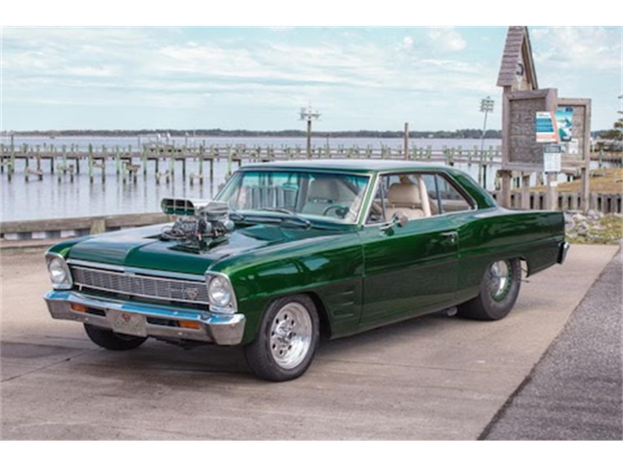 Chevrolet-Ii-nova-1966-Green-Tan-6