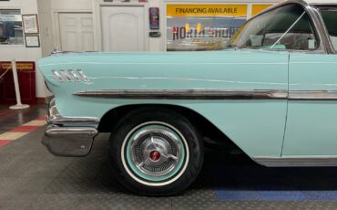 Chevrolet-Impala-1958-2-Door-21