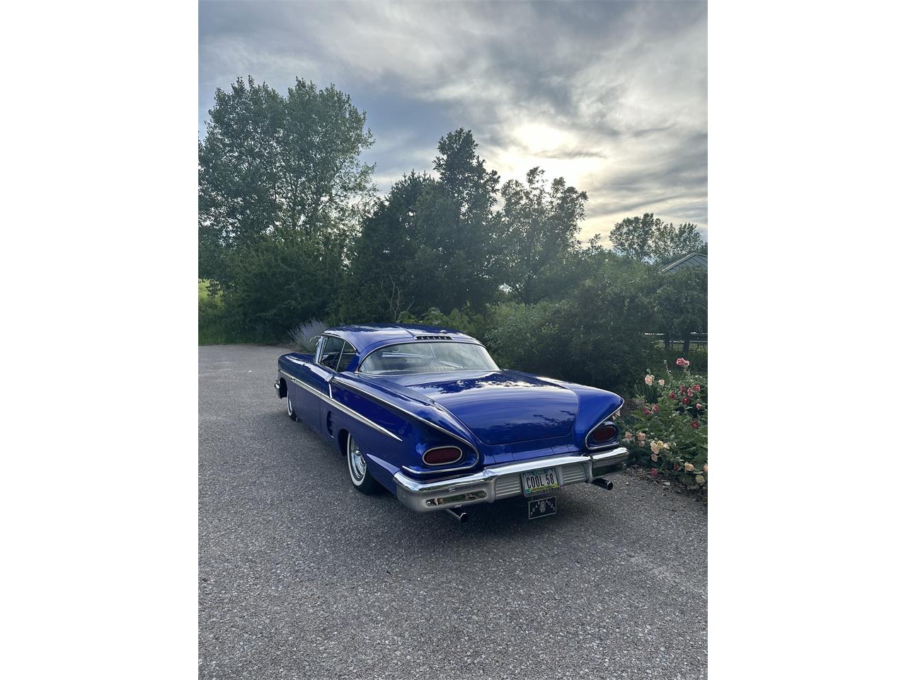 Chevrolet-Impala-1958-Admiral-Blue-White-22