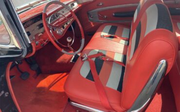 Chevrolet-Impala-1958-Black-Red-Tri-color-3