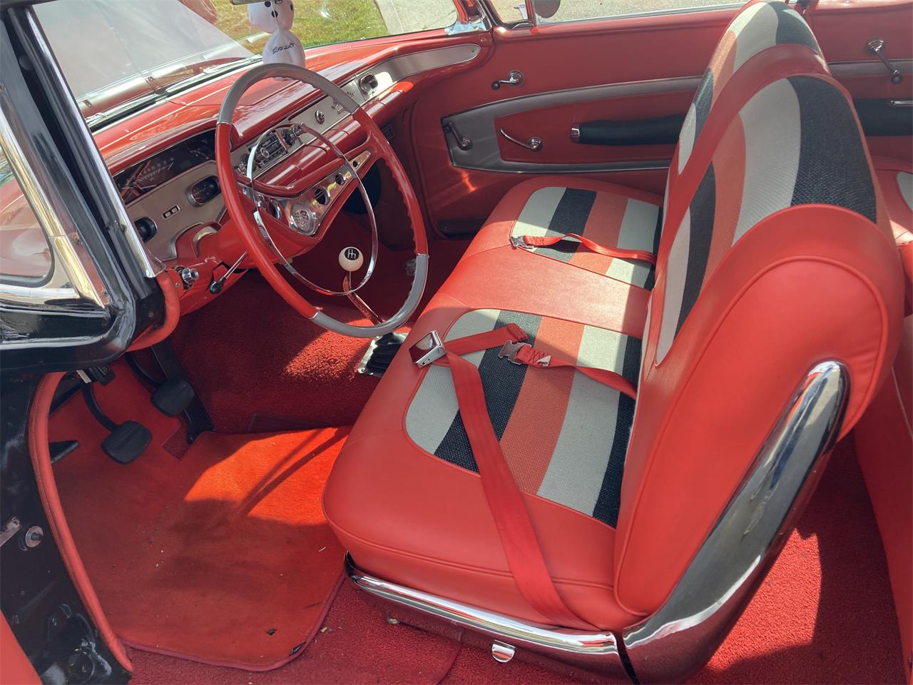 Chevrolet-Impala-1958-Black-Red-Tri-color-3