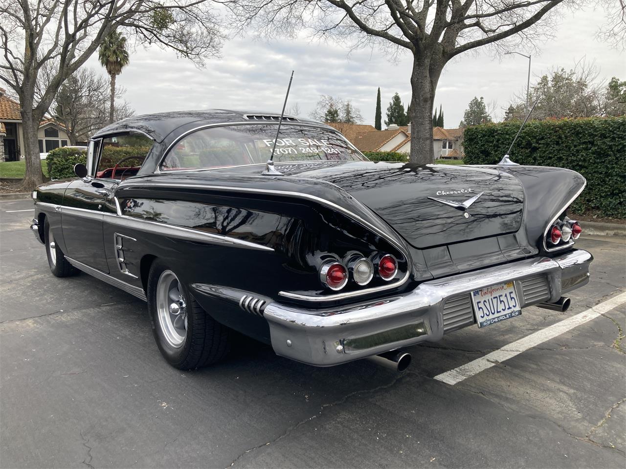 Chevrolet-Impala-1958-Black-Red-Tri-color-7