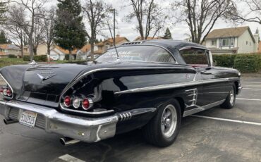 Chevrolet-Impala-1958-Black-Red-Tri-color-8