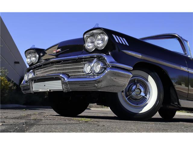 Chevrolet-Impala-1958-Convertible-22