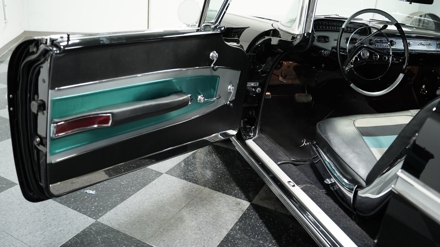 Chevrolet-Impala-1958-Convertible-28