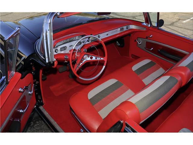 Chevrolet-Impala-1958-Convertible-3