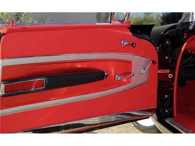 Chevrolet-Impala-1958-Convertible-33